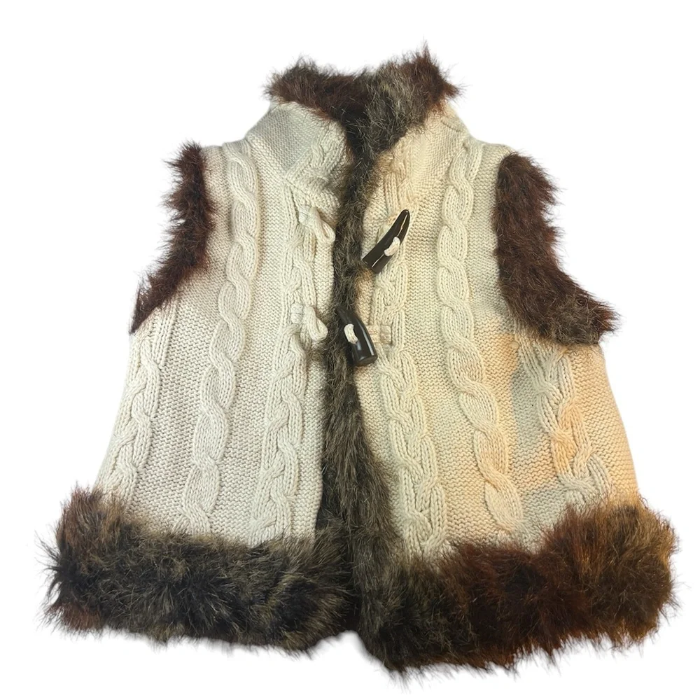 Gap Kids Girls Ivory‎ Cable Knit Sweater and Faux Fur Reversible Vest Siz…